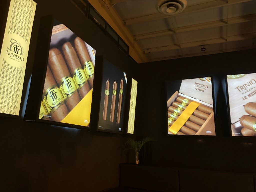 LODIMAR renueva su compromiso con la industria tabaquera cubana.
Por cuarto año consecutivo, LODIMAR estuvo presente en el Festival Internacional del Habano como patrocinador del evento.